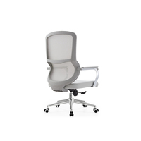 Chaise de bureau ergonomique pivotante à dossier en maille, accoudoirs fixes, base chromée, pour espace de travail commercial