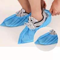 Couvre-chaussures imperméables anti-poussière en gros d'usine couvre-pieds couvre-chaussures jetables CPE bleu