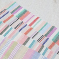 Conception de rayures colorées de haute qualité 55% lin 45% rayonne fil teint en sergé tissu à rayures pour vêtements femmes