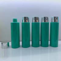 Vente en gros de flacons de toner PET ronds et droits de 100 ml, 120 ml, 150 ml, 200 ml, vert brillant avec bouchon à vis orange