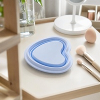 Bol de nettoyage pour pinceaux de maquillage en silicone en forme de cœur, pliable, pour nettoyer les pinceaux et les éponges de maquillage
