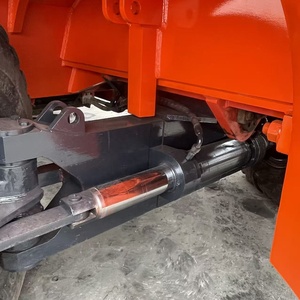 Apilador de Contenedores Usado Más Barato de 45 Toneladas, Apilador de Alcance Terex Fantuzzi CS45KM Original Usado, Apilador de Carga Superior Kalmar de 45 Toneladas en Venta - Product Image 5