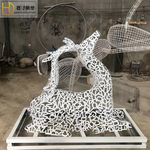Escultura de Ciervo Ahuecada Jiahua, de Acero Inoxidable Pulido, Adorno de Jardín Independiente para Exteriores - Product Image 4