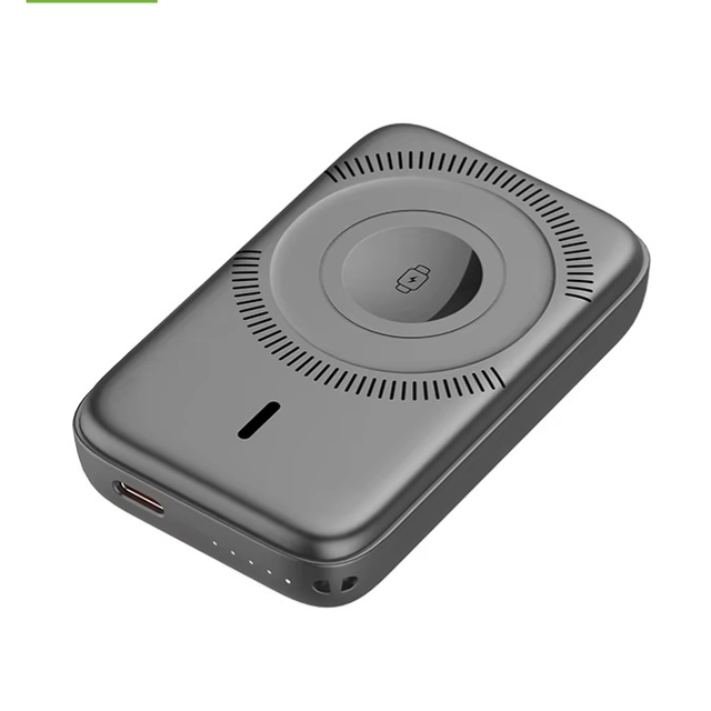 2 IN 1 power bank 20W magnetic wireless charger 5000MAH 10000mah PD3.0 QCFast charger travel charging station for phone watch