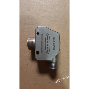 BANNER Q4XTBLAF300-Q8 10-30VDC Utilisé - Product Image 5