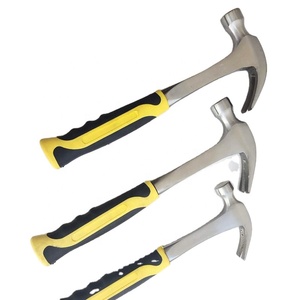 Hache magnétique de toit avec manche en bois, marteau à cornes de mouton, marteau en fer pour clous de tente, outil de survie - Product Image 1