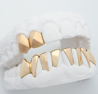 Grillz personnalisés à facettes coupées en angle, pour dents supérieures et inférieures, en or poli, style crocs aigus, bijoux de bouche Hip Hop