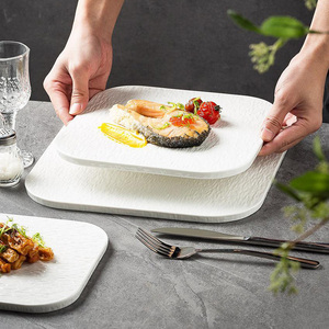 Assiette à dîner en céramique plate mate gaufrée au design moderne Offre Spéciale ensembles de plateaux de service carrés pour les fêtes et les restaurants - Product Image 3
