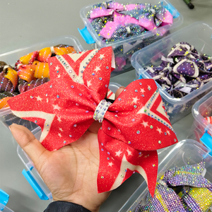 Bandeaux de compétition OEM faits main pour cheerleading : Serre-têtes personnalisés de haute qualité entièrement ornés de strass et de paillettes pour filles - Product Image 1