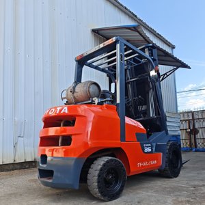 Used LPG Forklift 3 Ton Forklift Truck Two Stage Mast FDZN20 FDZN25 FDZN30 FGZN20 FGZN25 FGZN30 Hydraulic <b>Side</b> Shifter Solid - Product Image 3