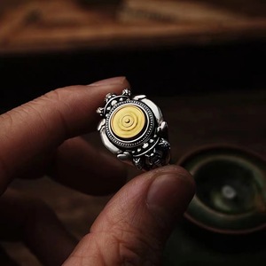 Anello Taiyin in Rame con Loto e Capricorno da Uomo, Trendy, Unico, Audace, Stile Studentesco, Punk, Vintage, Girevole, Aperto, Elettroplaccato - Product Image 3