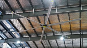 US Stock Industrial <b>Large</b> HVLS Ceiling Fan with High Volume Low Speed Motor for Warehouse Ventilation 3-Year Warranty - Product Image 4
