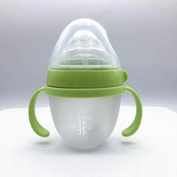 Biberon en silicone grand calibre avec poignée et paille, anti-chute, anti-colique, 250 ml, tasse à bec souple pour tout-petit, logo personnalisé