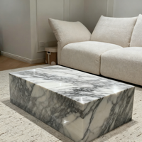 Table basse de luxe moderne, italienne, de luxe, personnalisée, blanche Calacatta, piédestal en marbre pour alto, base rectangulaire, bloc central