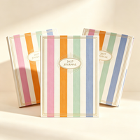 Agenda annuel rayé couleur macaron 2027 avec logo personnalisé, couverture rigide, journal, agenda, cadeau personnalisé