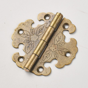บานพับเฟอร์นิเจอร์แบบดั้งเดิมพื้นผิวทองแดงติดเหล็กทนทานปั๊มออกแบบ - Product Image 2