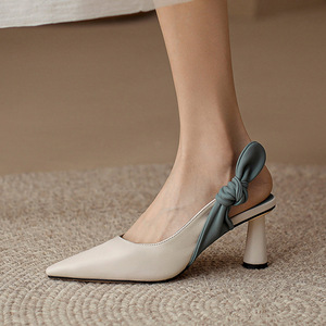 French Small High-Heeled Sandals Retro Women's Professional Single Shoes Sexy Toe Design for Summer Season - Product Image 1