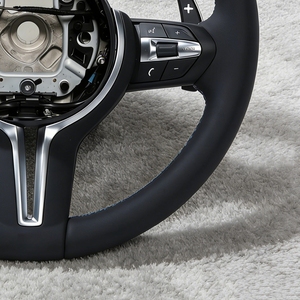 Volante Deportivo <span class=keywords><strong>de</strong></span> Cuero con LED Negro para BMW M3 M4 M5 F23 F20 F22 F25 F26 F30 F32 F35 F34 F36 F82 F10 F12 F15 F16 F18 E87 E90 E71 - Product Image 4