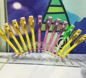 Bolígrafo de tinta invisible al por mayor con linterna UV, marcador de detección de secreto mágico debajo de marcadores espía de luz negra para niños y adultos - Product Image 2