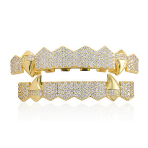 BES vendita calda ghiacciato fuori oro <span class=keywords><strong>Grillz</strong></span> e argento rame gioielli Micro Pave CZ Hip Hop denti <span class=keywords><strong>Grillz</strong></span> Set per gli uomini - Product Image 1