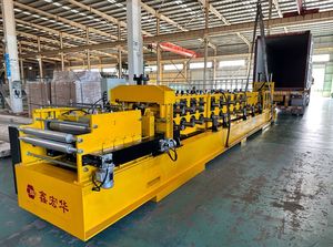 <span class=keywords><strong>Machine</strong></span> de formage de tuiles en profilés d'aluminium à canaux à lèvres en acier léger pour les composants principaux du mur PLC Garantie d'un an - Product Image 5