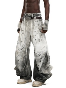 Jeans en denim pour hommes de haute qualité, personnalisés, avec œillets, effet déchiré et imprimé, délavé blanc, coupe large, style streetwear hip-hop, en coton, OEM ODM - Product Image 6