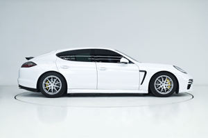 Nuevo 2009-2013 para <span class=keywords><strong>Turbo</strong></span> <span class=keywords><strong>S</strong></span> Parachoques delantero Mejorado Bolt-On Sin pintar Negro - Product Image 5