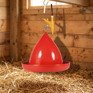 104 Bebederos y Comederos Plegables de Plástico Resistente para Mascotas, Tipo Pistola, Automáticos para Aves de Corral, con Colgador, de Grado Alimenticio y Ligeros - Product Image 3