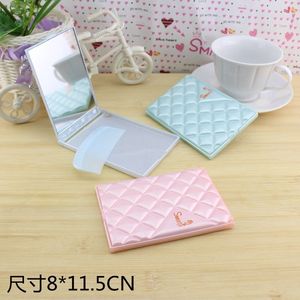 Folding <b>Mirror</b> With Comb Plastic <b>Square</b> 8x11.5Cm For Student Dormitory Makeup Use - Product Image 1