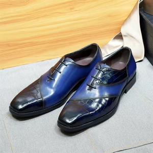 Nuevos zapatos de cuero de estilo moderno con colores mixtos, personalizables con diseño de LOGO, hechos a mano, disponibles como zapatos de vestir y Oxfords. - Product Image 2
