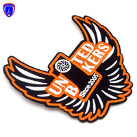 Badge brodé de motards, produit personnalisé avec design d'aile pour vêtements