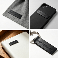 Étiquettes personnalisées en cuir PU écologique avec logo thermocollé pour vêtements, accessoires de confection à coudre, vente en gros, OEM, faible MOQ