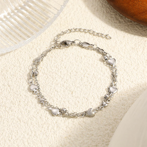 Pulsera de Cadena de Corazones de Acero Inoxidable, Doble Capa, Apilable, Joyería para Mujer, Accesorio de Moda - Product Image 4