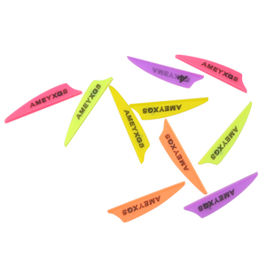 Plumes de flèche en caoutchouc blanches et noires de 2 pouces pour <span class=keywords><strong>tir</strong></span> <span class=keywords><strong>à</strong></span> <span class=keywords><strong>l</strong></span>'<span class=keywords><strong>arc</strong></span>, accessoires de chasse et de bricolage - Product Image 3