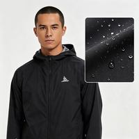 Veste Softshell Imperméable et Respirante pour Homme avec Col Montant Zippé en Tissu Extensible – Idéale pour l'Automne, la Via Ferrata et l'Escalade – Personnalisation OEM
