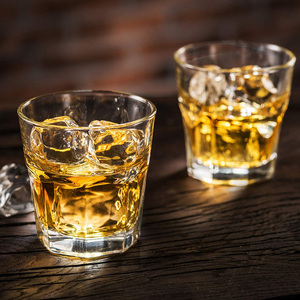 Biểu Tượng Tùy Chỉnh Thiết Kế Mới Lục Giác Thủy Tinh Độc Đáo Whiskey Thủy Tinh Pha Lê Shot <span class=keywords><strong>Glass</strong></span> Cổ Điển Whiskey <span class=keywords><strong>Cup</strong></span> - Product Image 5