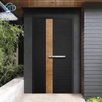 Porte d'entrée blindée moderne et minimaliste à bandes verticales avec niche latérale encastrée pour villa