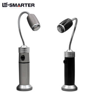 Lámpara de Barbacoa Multifuncional Portátil con Base Magnética, Linterna LED Telescópica - Product Image 3
