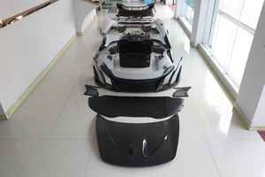 Kits de Fibra de Carbono Seca de Alta Calidad para McLaren 650S, Estilo Deportivo 675LT, Incluye Parachoques, Faldones Laterales, Alerón, Capó - Product Image 4
