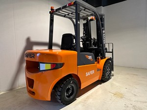 SAFER High-quality Internal Combustion <strong>Forklift</strong> Counterbalanced <strong>Warehouse</strong> <strong>Forklifts</strong> 2ton 3 Ton 5ton Cheap Price Diesel <strong>Forklift</strong> - Product Image 4
