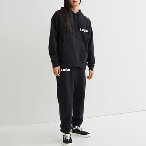 Ensemble sweat à capuche et pantalon de survêtement grande taille pour homme, personnalisable avec logo brodé ou imprimé en relief, en coton/polyester tissé, pour l'hiver – Vente en gros - Product Image 4