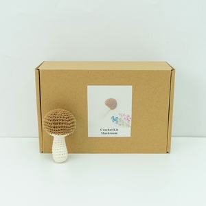 Kit de Ganchillo para <span class=keywords><strong>Principiantes</strong></span>: Proyector de Amigurumi de Animales y Hongos para Niños, Manualidades DIY Fáciles de Aprender - Product Image 4