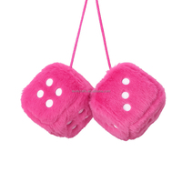 Dés flous en peluche personnalisés de qualité supérieure ornement suspendu pour voiture décoration de rétroviseur en peluche douce cadeau en peluche personnalisé