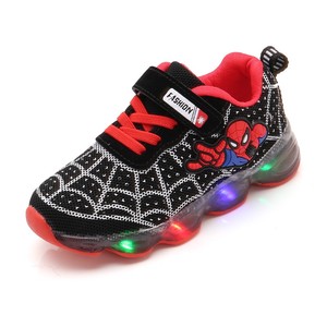 Chaussures Enfant Weshine de Haute Qualité <span class=keywords><strong>Spiderman</strong></span> en Maille Brevetée avec Lumières LED pour Garçons et Filles - Product Image 2
