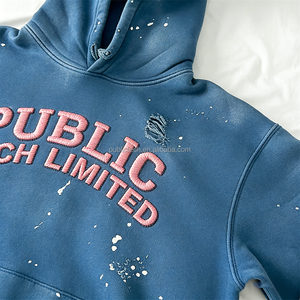 Sudadera con Capucha Personalizada de Algodón Vintage con Efecto Desgastado, Pintura Salpicada a Mano, Bordado 3D, Bordes Deshilachados y Capucha Acanalada para Hombre - Product Image 2