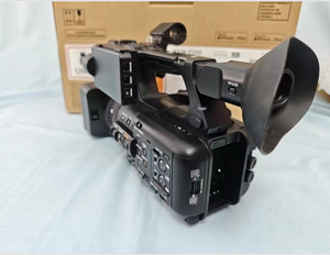 Caméra XDCAM PXW-Z200 d'occasion, caméra de diffusion Full HD 3CMOS, zoom optique 20x, double fente pour carte SD - Product Image 3