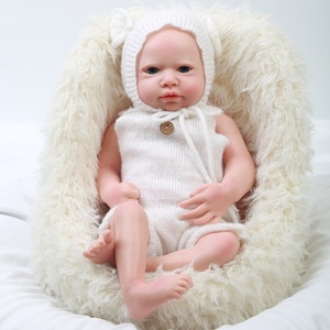 Bareheaded tan verdaderamente encantador suave de la ponderado de silicona vestido Toddle muñeca que mira como A un bebé - Product Image 1