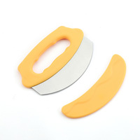 Couteau à pizza classique de haute qualité, populaire, en acier inoxydable et plastique, avec poignée antidérapante, idéal pour la pâtisserie et les biscuits.