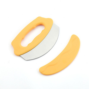 Cuchillo Cortador de <span class=keywords><strong>Pizza</strong></span> y Galletas Clásico de Alta Calidad, Popular en Fábricas, de Acero Inoxidable y Plástico Creativo con Mango Antideslizante - Product Image 5