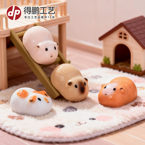 ดีพี มินิเอเจอร์ ตุ๊กตาหนูตะเภาเรซิ่นงานฝีมือประดับตกแต่งสำหรับตั้งโชว์บนเดสก์ท็อปที่บ้าน - Product Image 2